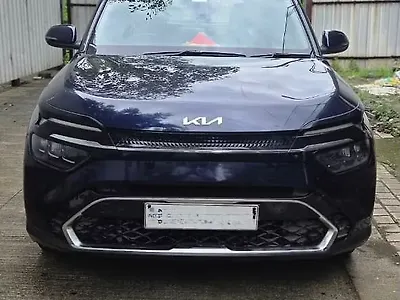 2022 Kia Carens Luxury Plus 1.5 Diesel 7 STR 1
