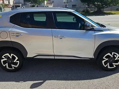 2021 Nissan Magnite XV [2020] 1