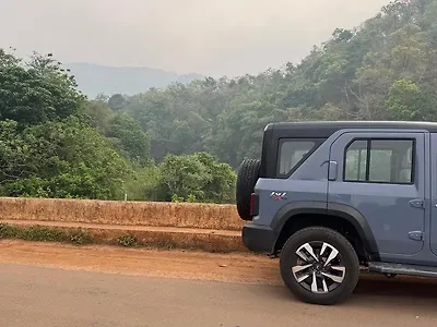 2026 Mahindra Thar Roxx AX7 L 4WD Diesel 2.2L Turbo Manual