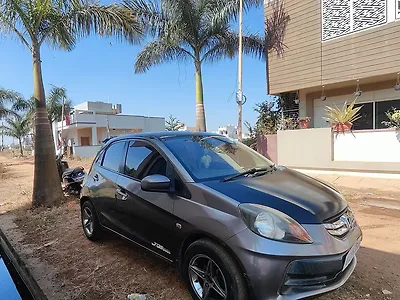 Second Hand Honda Brio S MT in Dharwad