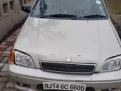 2001 मारुति सुज़ुकी एस्टीम एलएक्स 1