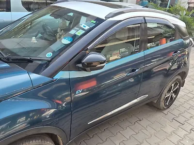 2022 Tata Nexon EV Prime XZ Plus LUX