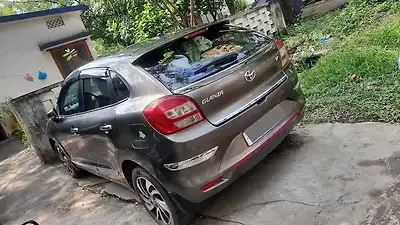 2021 Toyota Glanza V 1