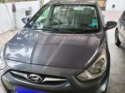 Second Hand हुंडई वरना फ़्लूइडिक 1.6 vtvt in तिरुप्पूर