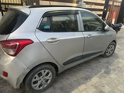 2015 Hyundai Grand i10 Era 1.1 CRDi [2013-2016] 1