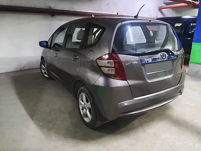 2012 Honda Jazz Select 1