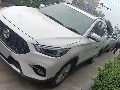2025 MG Astor Select Petrol 1.5L Manual Ivory 1
