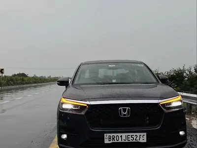 2025 होंडा अमेज VX Petrol Manual 1 2025 होंडा अमेज VX Petrol Manual 1