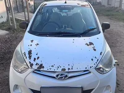 Second Hand Hyundai Eon Magna + in Morbi