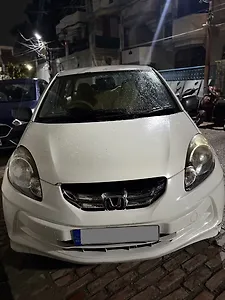 2013 Honda Amaze 1.2 E i-VTEC 1 2013 Honda Amaze 1.2 E i-VTEC 1