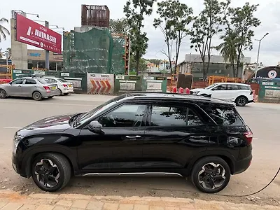 2021 Hyundai Alcazar Platinum 7 STR 2.0 Petrol