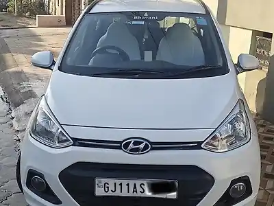 Second Hand हुंडई ग्रैंड i10  स्पोर्टज़ 1.2 कप्पा vtvt [2013-2016] in गांधीधाम
