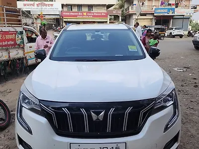 2022 Mahindra XUV700 AX 5 Diesel MT 7 STR [2021] 1