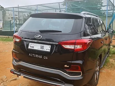 2019 Mahindra Alturas G4 4WD AT