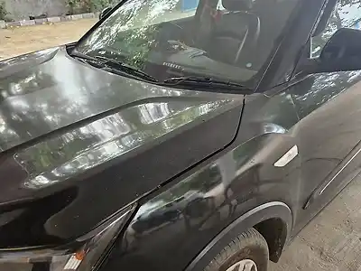 2024 महिंद्रा XUV300 W2 1.2 पेट्रोल 1