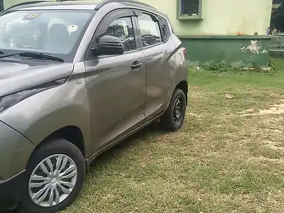 2017 महिंद्रा kuv100 k2 प्लस 6 str [2017-2020] 1