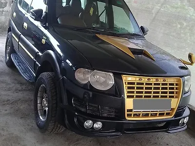 Second Hand Tata Safari 4x2 LX DiCOR 2.2 VTT in Aligarh