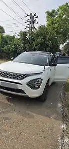 2021 Tata Safari XE 1