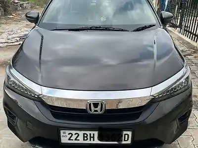 Second Hand होंडा सिटी ZX सीवीटी पेट्रोल in मेहसाना