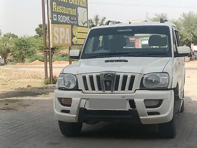 2011 Mahindra Scorpio VLX 2WD BS-III 1