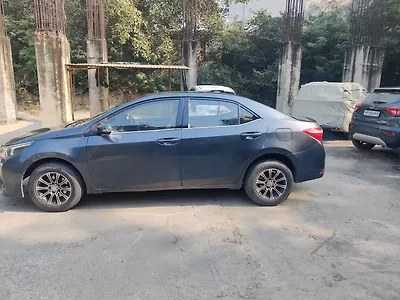 2015 Toyota Corolla Altis G CVT 1
