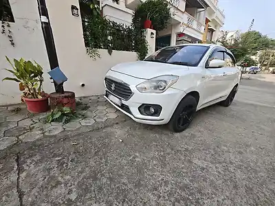 Second Hand मारुति सुज़ुकी डिज़ायर ज़ेडडीआई एएमटी in भोपाल