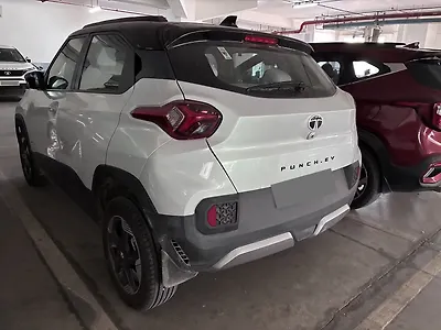 2025 Tata Punch EV Empowered Plus Long Range 3.3