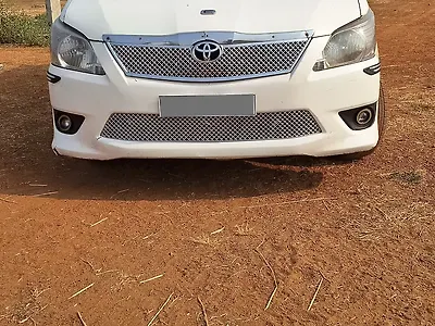 2012 Toyota Innova 2.5 G 7 STR BS-III 1 2012 Toyota Innova 2.5 G 7 STR BS-III 1