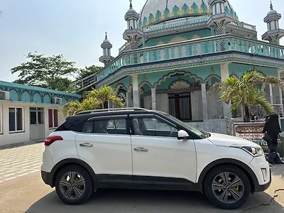 2017 Hyundai Creta E 1.6 Petrol 1