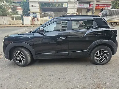 2025 Mahindra XUV 3XO AX5 Diesel 1.5L Turbo Manual 1 2025 Mahindra XUV 3XO AX5 Diesel 1.5L Turbo Manual 1
