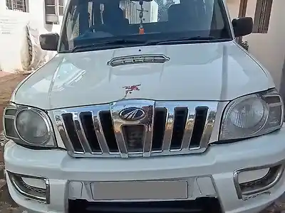 2014 महिंद्रा स्कॉर्पियो m2 डीआई 1 2014 महिंद्रा स्कॉर्पियो m2 डीआई 1