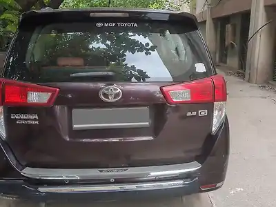 2017 टोयोटा इनोवा क्रिस्टा 2.4 gx 7 सीटर [2016-2020] 1