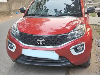 Second Hand टाटा नेक्सन xm डीज़ल in जमशेदपुर