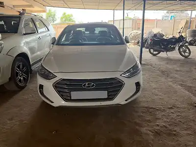 2018 Hyundai Elantra 1.6 SX (O) 1