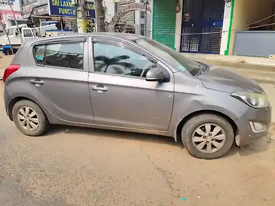Second Hand हुंडई i20 स्पोर्टज़ ऑटोमैटिक 1.4 in श्रीकाकुलम