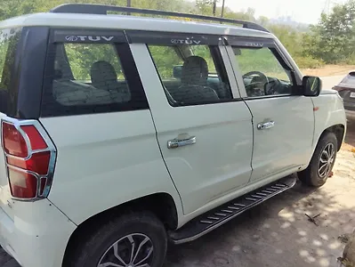 Second Hand Mahindra TUV300 T6 in Sonbhadra Second Hand Mahindra TUV300 T6 in Sonbhadra