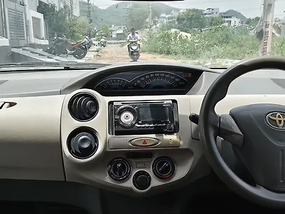 2015 Toyota Etios Liva GD 1