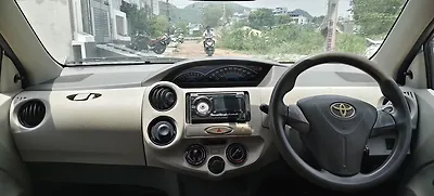 2015 Toyota Etios Liva GD 1 2015 Toyota Etios Liva GD 1