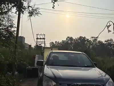 2018 इसुज़ू डी-मैक्स वी-क्रॉस 4x4 1