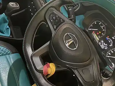 Second Hand टाटा पंच एडवेंचर रिदम पैक एमटी [2021-2023] in रायगढ़