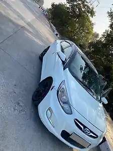 2012 हुंडई वरना फ़्लूइडीक 1.6 crdi sx 1 2012 हुंडई वरना फ़्लूइडीक 1.6 crdi sx 1