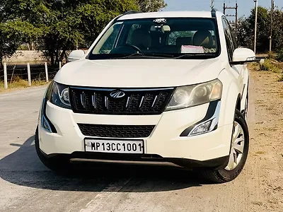 Second Hand Mahindra XUV500 W6 in Ujjain