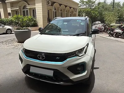 2022 Tata Nexon EV XZ Plus LUX 1