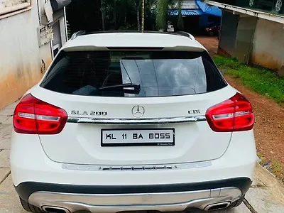 2014 Mercedes-Benz GLA 200 CDI Style 1