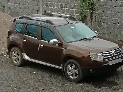 Second Hand रेनो डस्टर 110 ps rxl डीज़ल in Chhatrapati Sambhaji Nagar