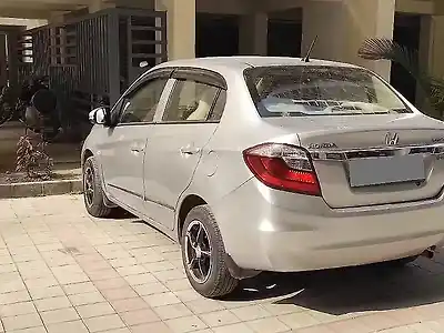 2016 होंडा अमेज 1.2 e आई-वीटेक 1