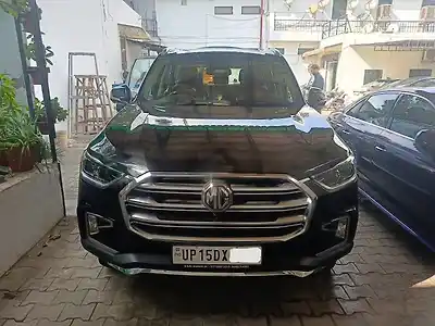 Second Hand एमजी ग्लॉस्टर सैवी 7 सीटर 2.0 टर्बो 2डब्ल्यूडी [2022-2023] in मेरठ