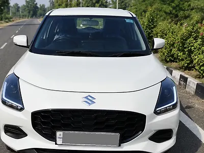 2025 Maruti Suzuki Swift VXi Petrol Manual 1