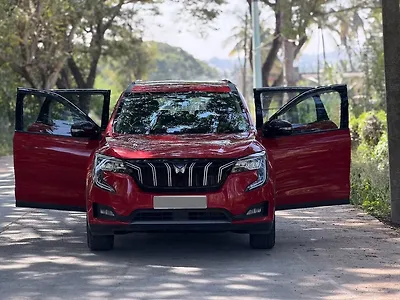 Second Hand Mahindra XUV700 AX 5 Diesel MT 7 STR [2023-2024] in Hassan