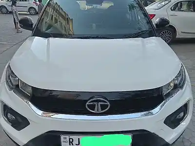 Second Hand टाटा नेक्सन xz प्लस (s) ड्युअल टोन in उदयपुर
